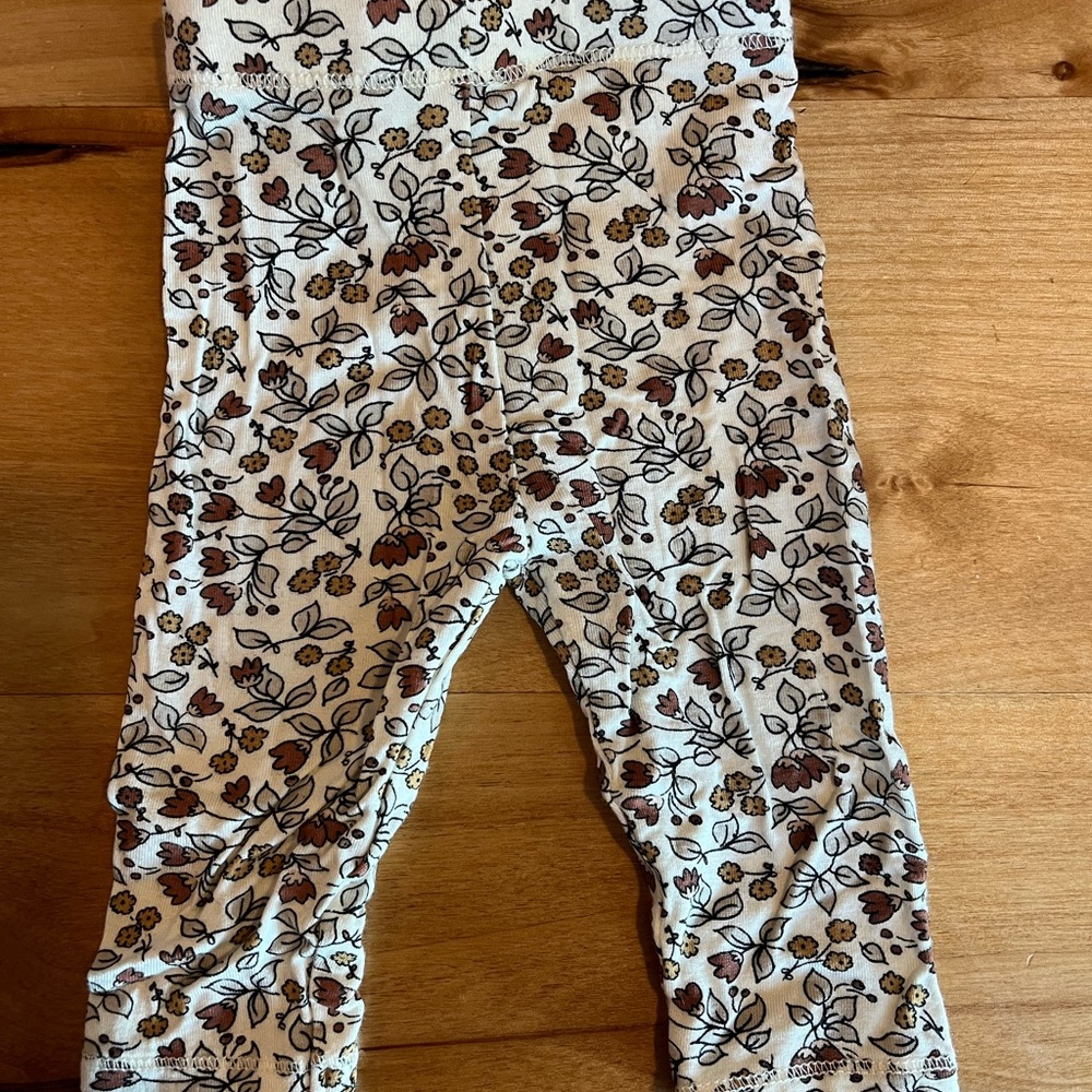 Quincy Mae Kids Leggings with Floral Pattern - Cream and Brown